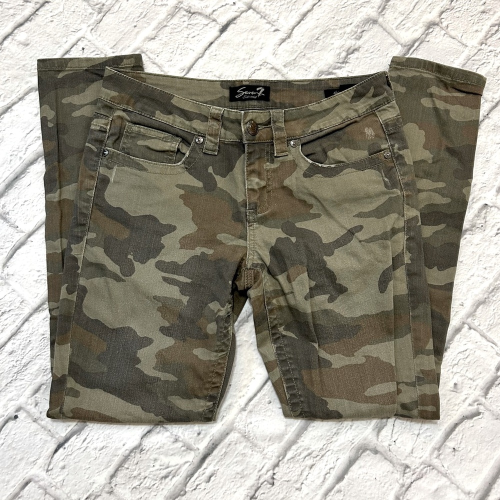 EUC! Seven7 Army Print Jeans Size 6